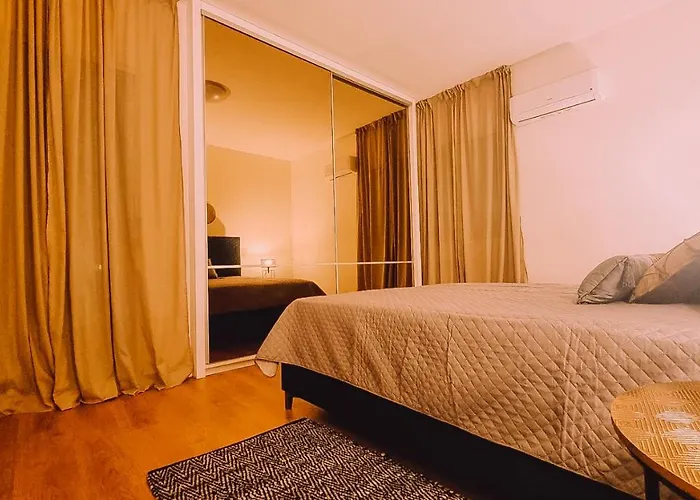 Newly Renovated Super-chic Appartement *