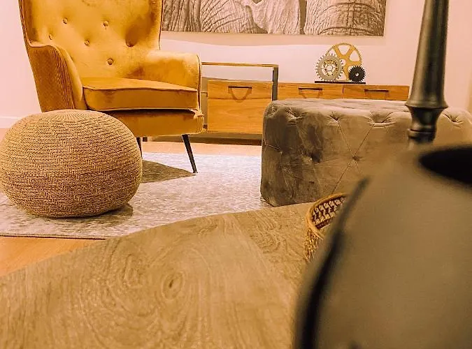 Newly Renovated Super-chic Апартаменти Нікосія